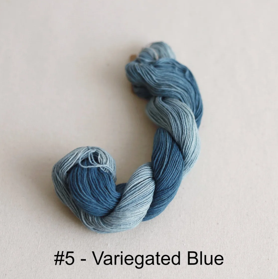 Sashiko Thread - #5 variegated blue - 110m - plant-dyed hand-dyed