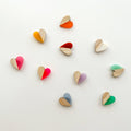 Heart magnetic needle minder, needle magnet